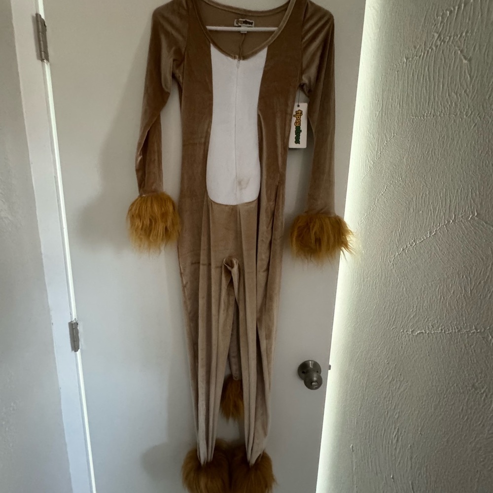 Tipsy Elves lion costume. Size small & new with tags. Ears still packaged